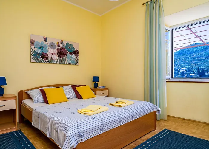 Appartement Cecilija - Seafront With Sunbeds! Unique *